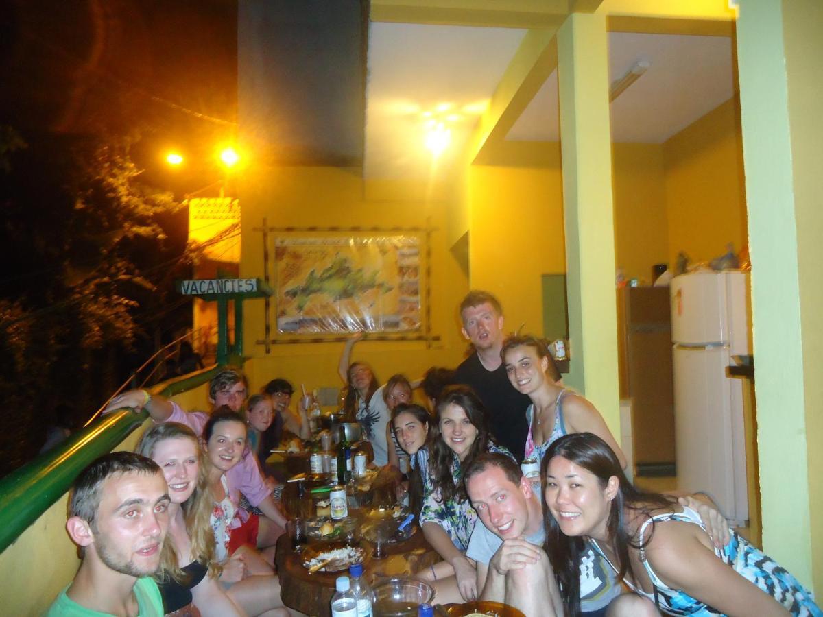 Harmoni Hostel & Pousada Vila do Abraao ภายนอก รูปภาพ